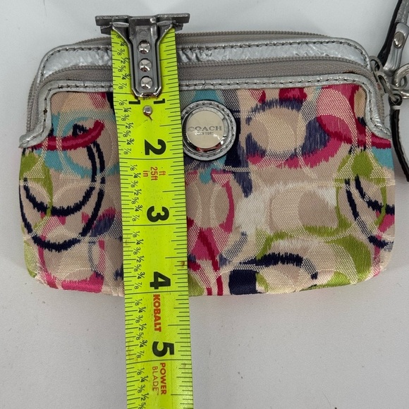 Coach Poppy Ikat Multicolor Signature Camp Wallet - Picture 10 of 10